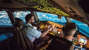 10 OF THE BEST THINGS ABOUT BEING AN AIRLINE PILOT